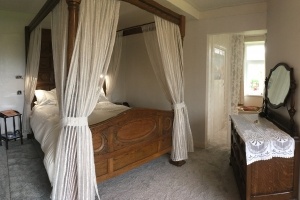 Romantic Rose bedroom